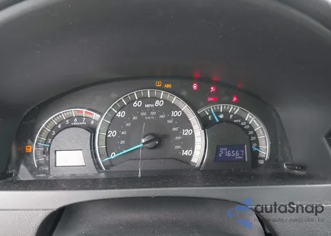 2012 Toyota Camry Se z USA, uszkodzony, nr VIN 4T1BF1FK8CU060607